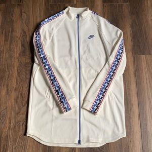 Nike Sportswear AM Taped Track Jacket